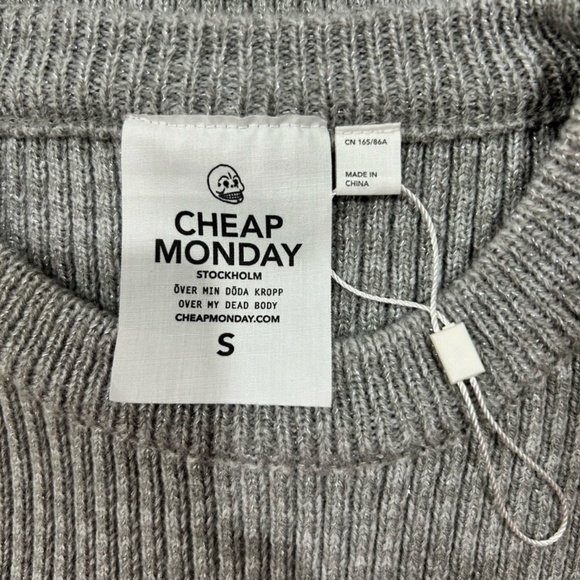 CHEAP MONDAY Grey/Silver Pullover Sweater in Women's Size Small - Picture 4 of 5